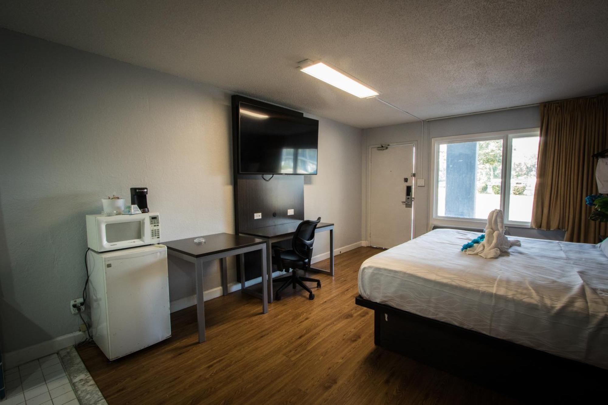 Envi Boutique 5* Henderson